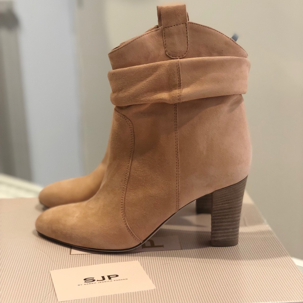 SJP never worn booties size 6